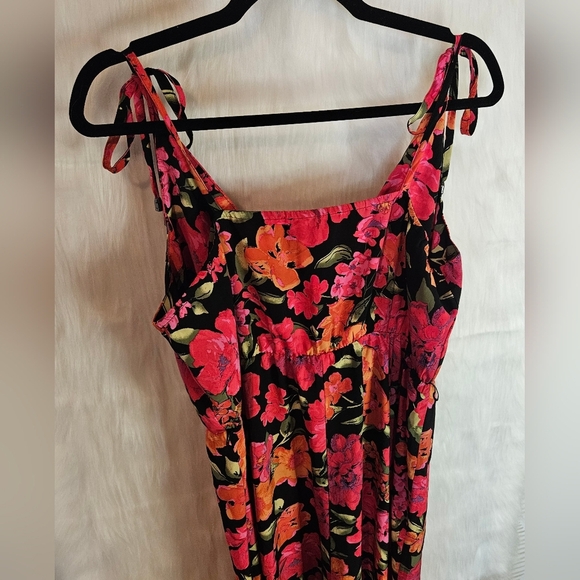 Addition Elle Fuschia & Floral Summer Maxi Dress - Picture 4 of 8